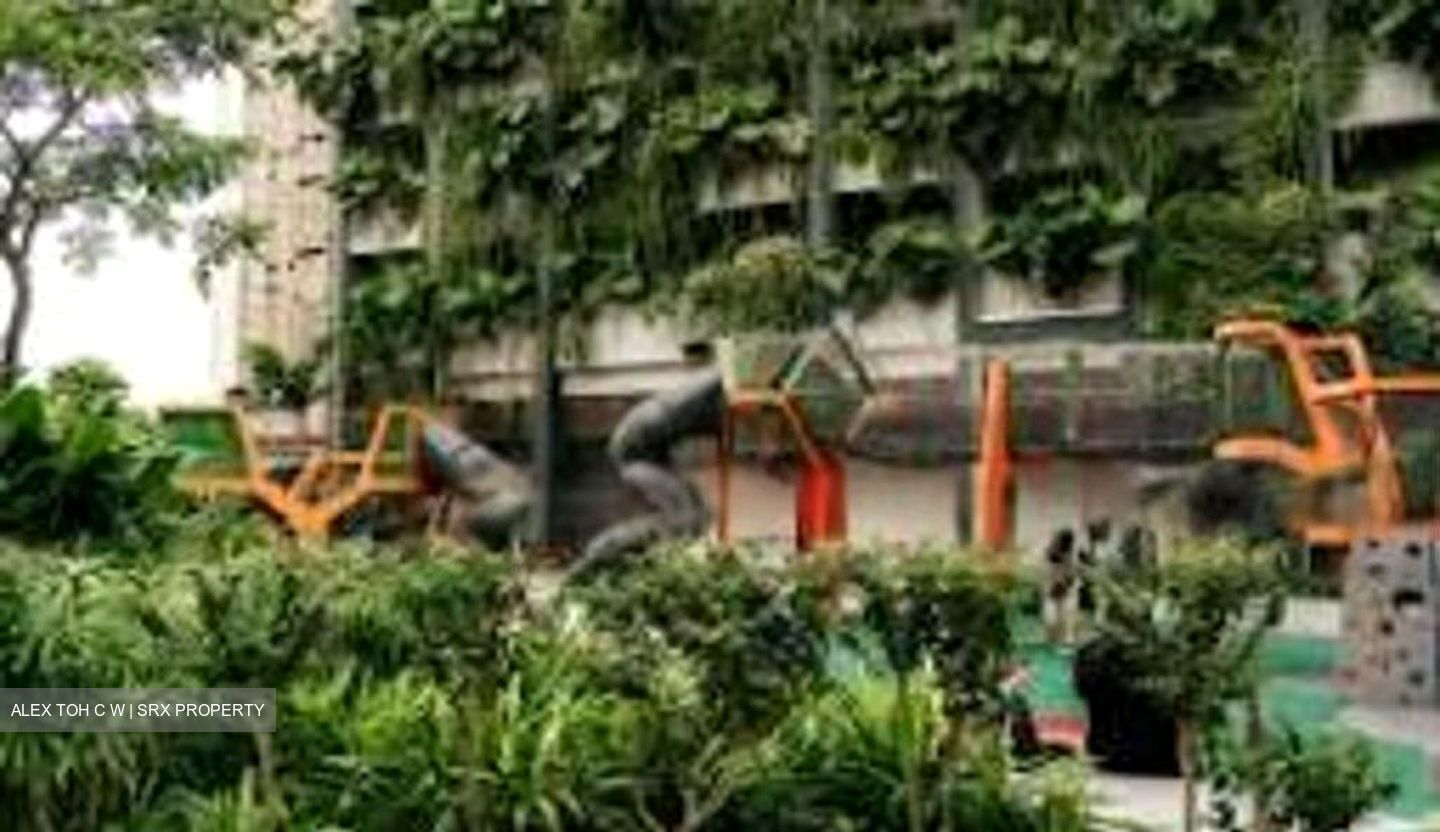 Park Place Residences At Plq (D14), Retail #461622291